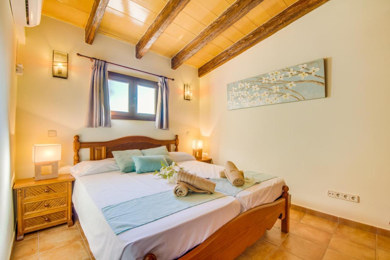 Finca Cas Padrins Manacor  Buitenkant foto